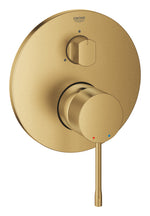 Grohe Essence Ankastre Banyo/Duş Bataryası (Sıva Üstü Grubu), 3 Yollu, Fırçalı Altın - GROHE 24092GN1