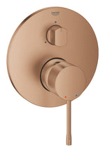 Grohe Essence Ankastre Banyo/Duş Bataryası (Sıva Üstü Grubu), 3 Yollu, Fırçalı Bakır - GROHE 24169DL1
