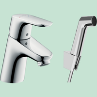 El Duşlu Lavabo Bataryası